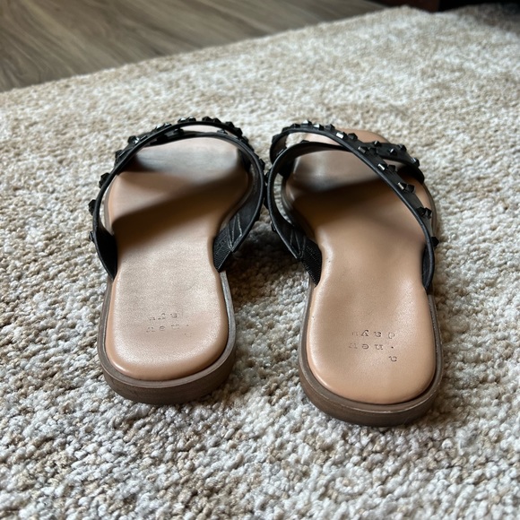 Target sandals - Picture 3 of 6